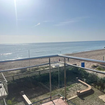 Apartment Atico Frente Al Mar!
